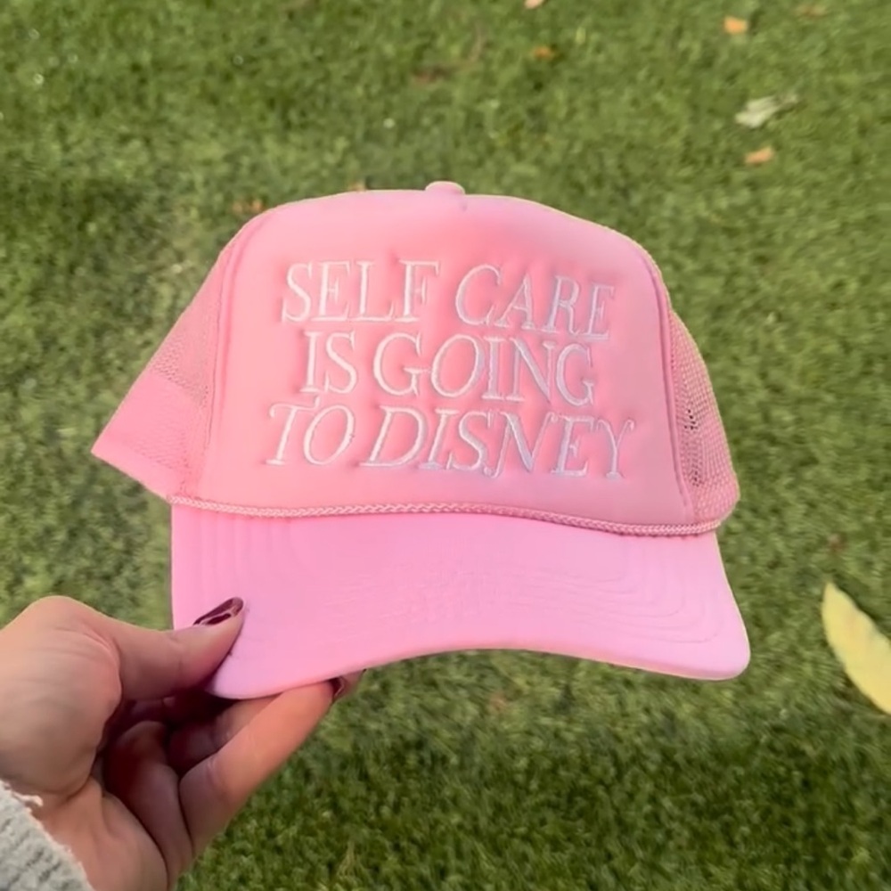 DISNEY TRUCKER HAT CAP WOMENS MENS GIRLS